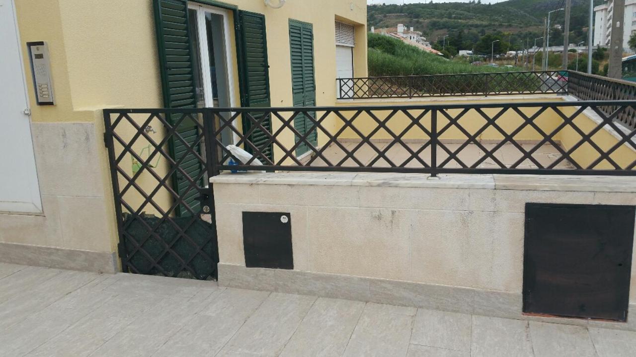 Apartamento Sol E Mar Sesimbra Eksteriør billede